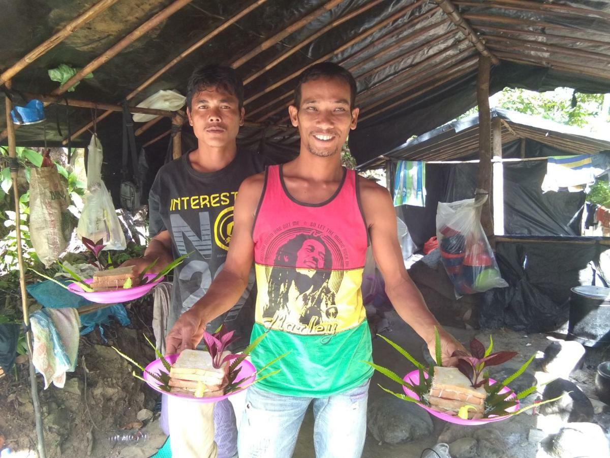 Landak River Guest House Only Trekking With Us Bukit Lawang Eksteriør bilde